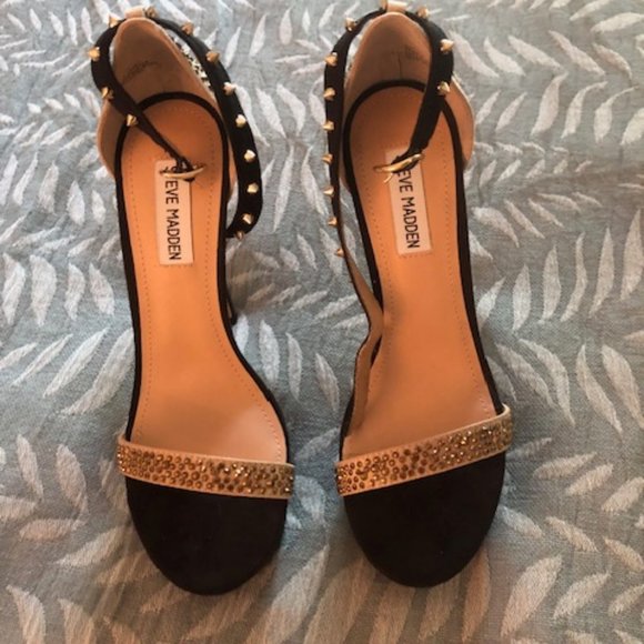 Steve Madden Black and Gold Studded/Spiked Heels - Picture 1 of 6